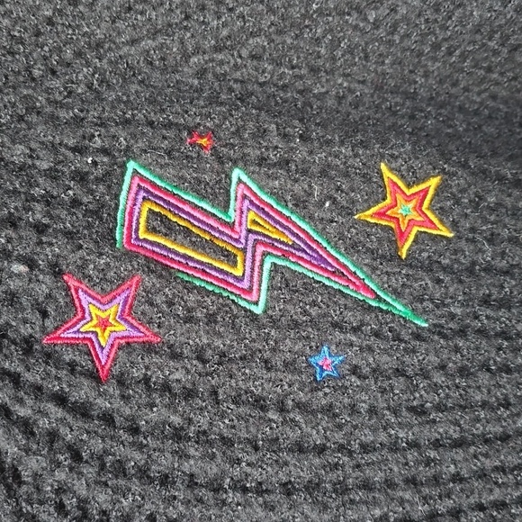 Torrid Raglan Hoodie Sweater - Embroidered Star Black NWT NEW 3x pocket - Picture 11 of 15